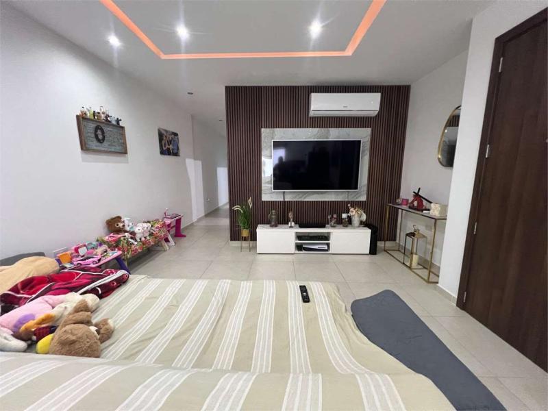 feedimg_3dlike7emi905WRjpM3
