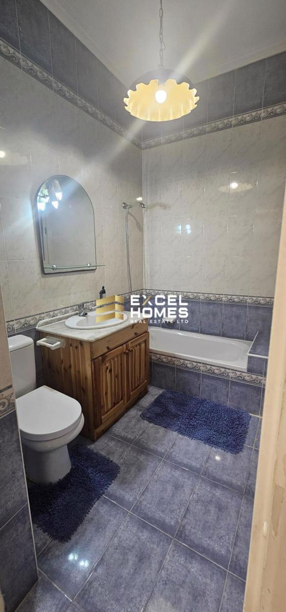 Maisonette to let in Qawra