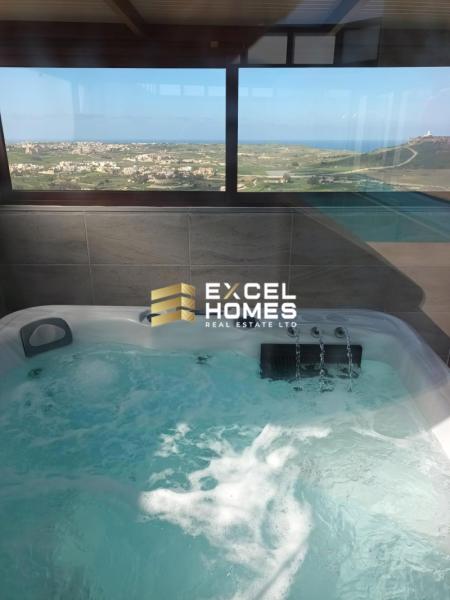 3-bedroom farmhouse to let in Żebbuġ (Gozo)