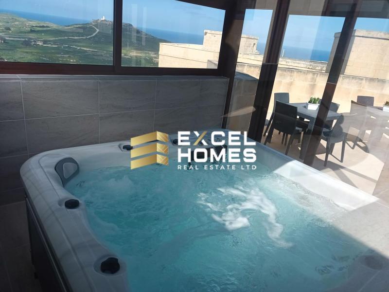 3-bedroom farmhouse to let in Żebbuġ (Gozo)