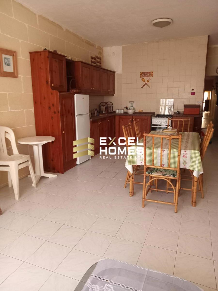 3-bedroom apartment to let in Marsalforn