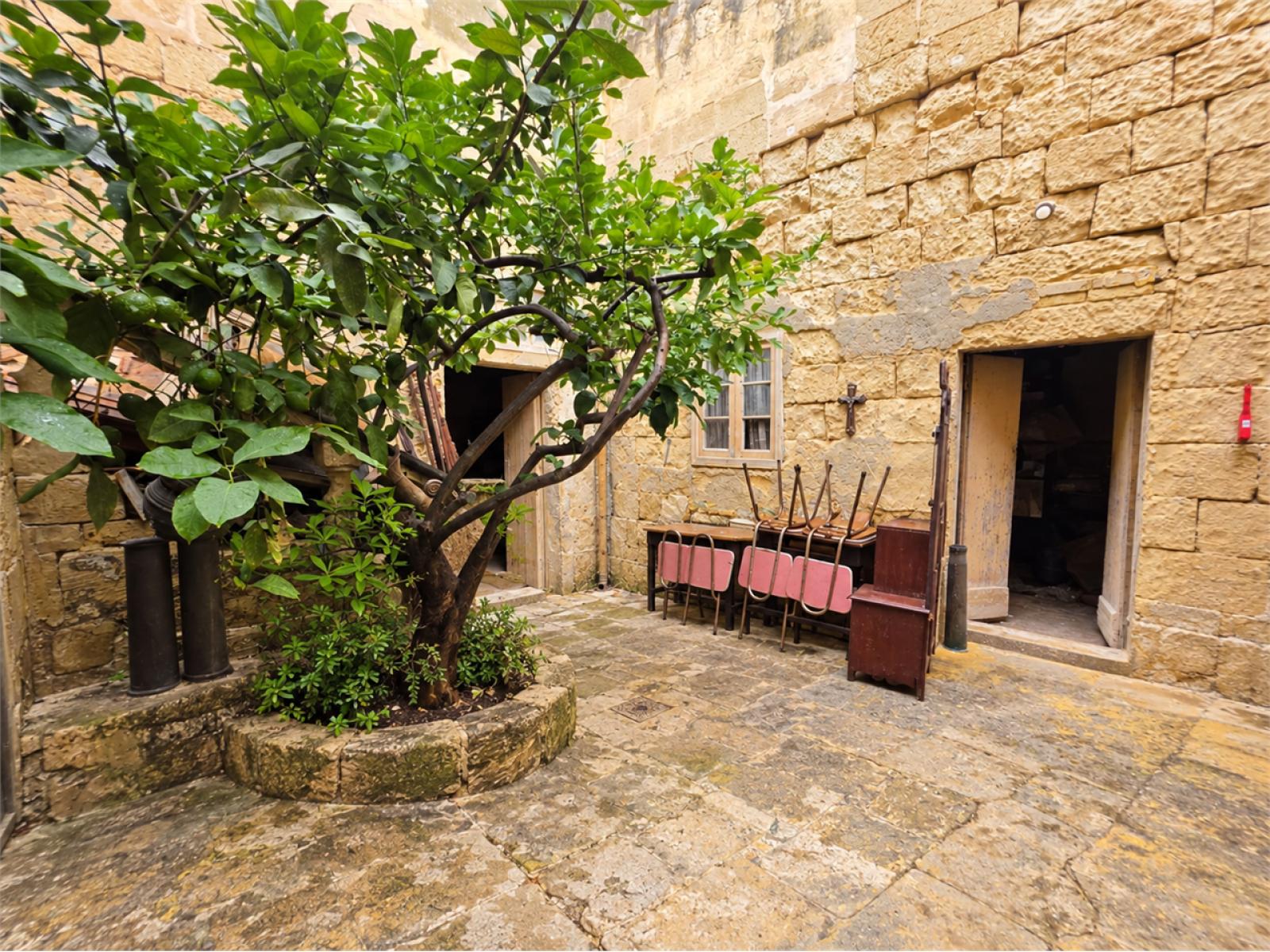 3-bedroom house of character for sale in Żejtun