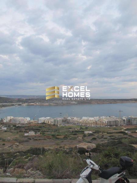 3-bedroom apartment to let in Mellieħa