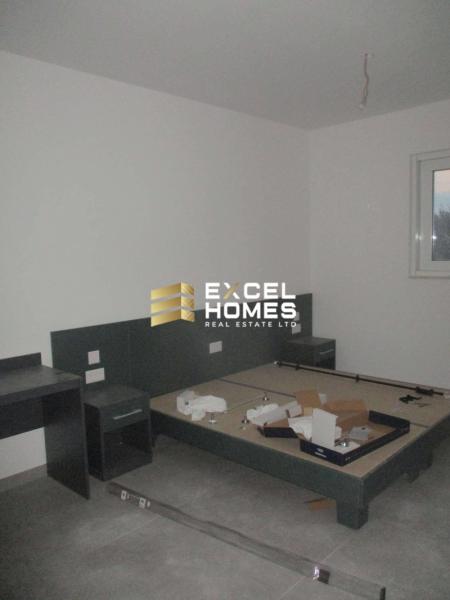 3-bedroom apartment to let in Mellieħa