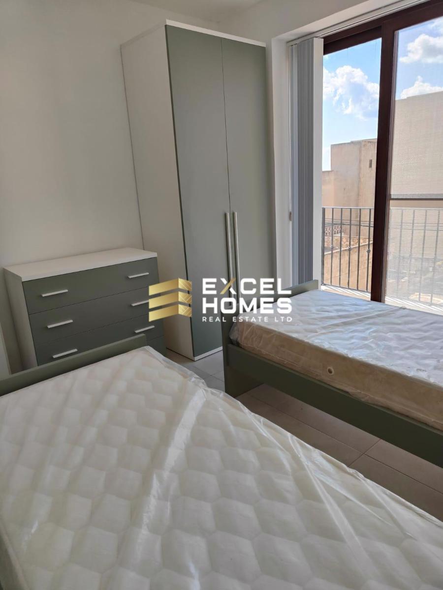 3-bedroom apartment to let in Nadur