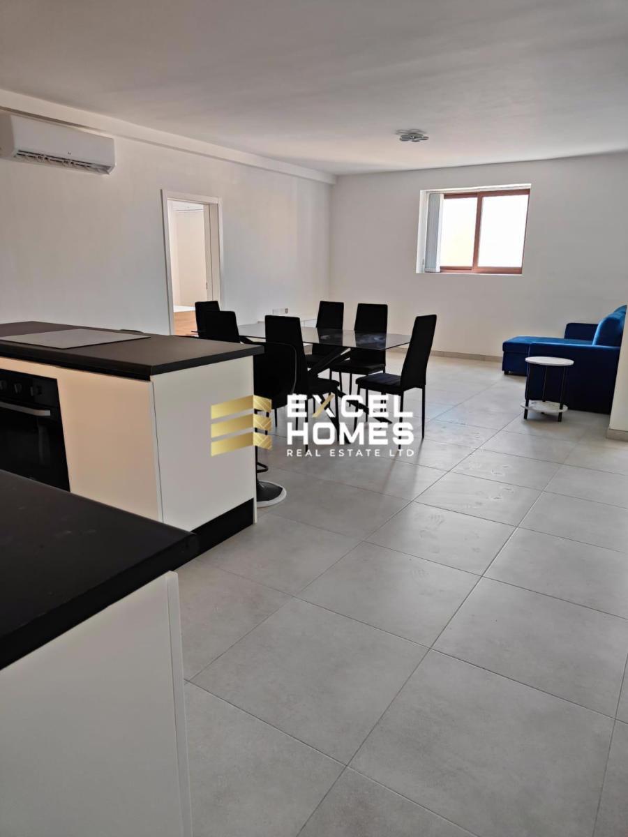 3-bedroom apartment to let in Nadur
