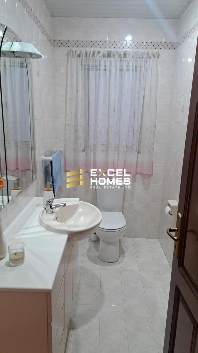 3-bedroom terraced house to let in Naxxar