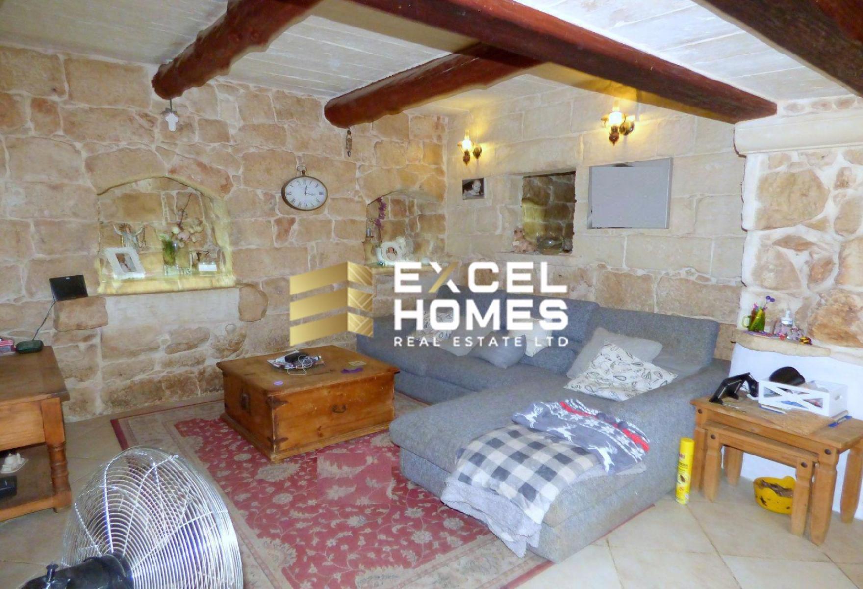 3-bedroom house of character for sale in Mġarr