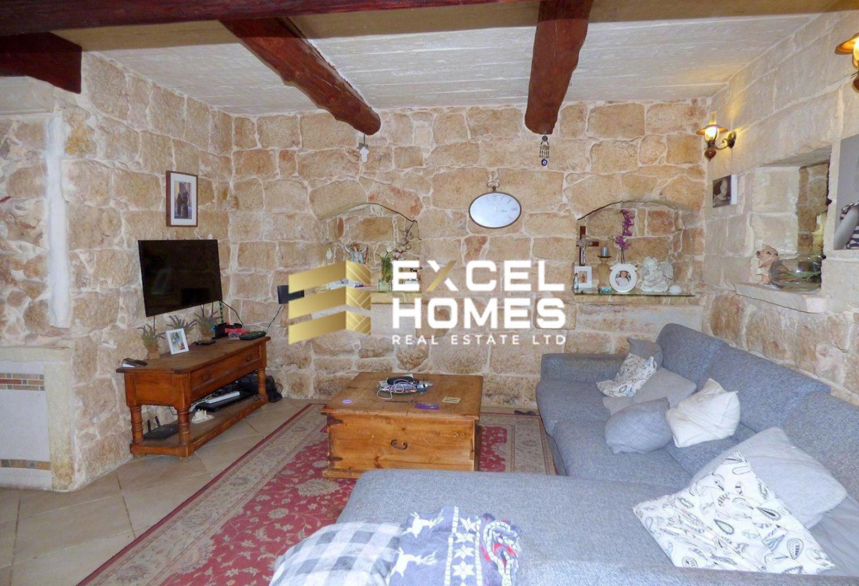 3-bedroom house of character for sale in Mġarr