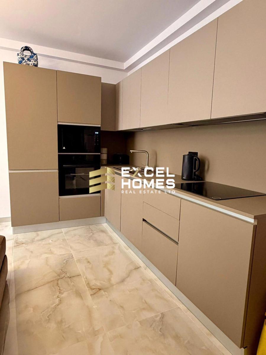 3-bedroom apartment to let in Gżira