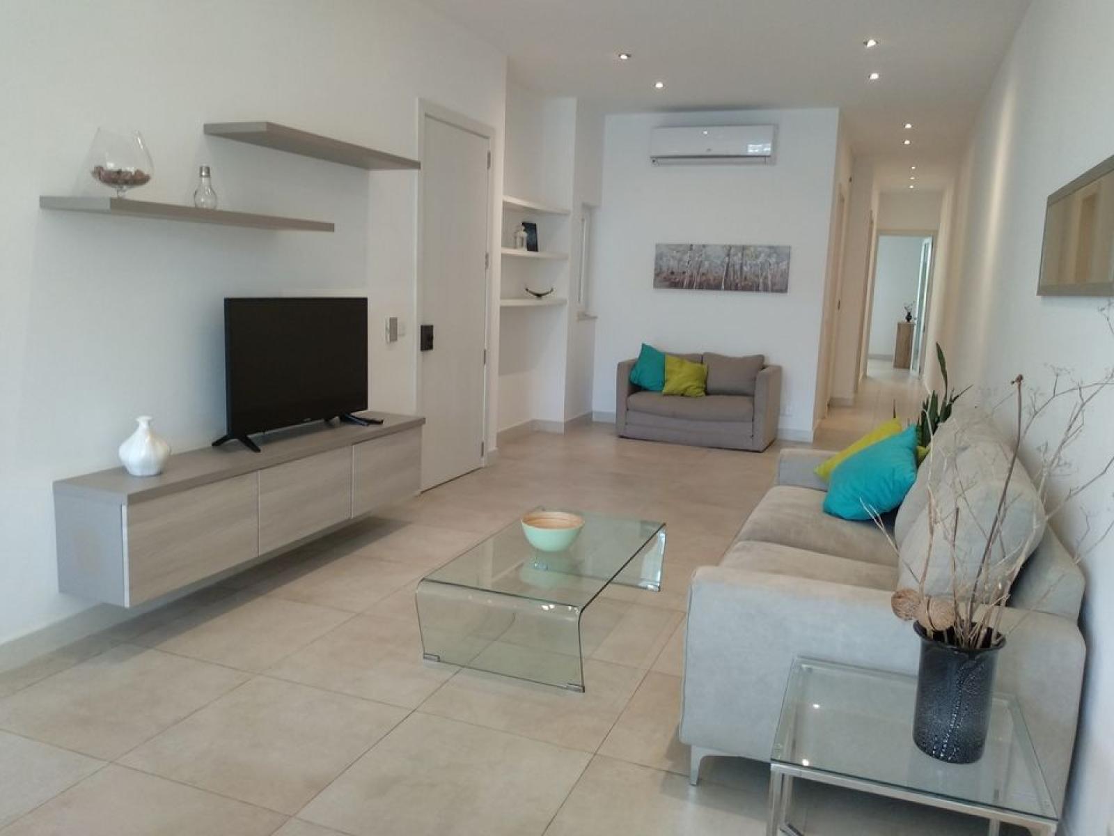 2-bedroom apartment to let in Msida