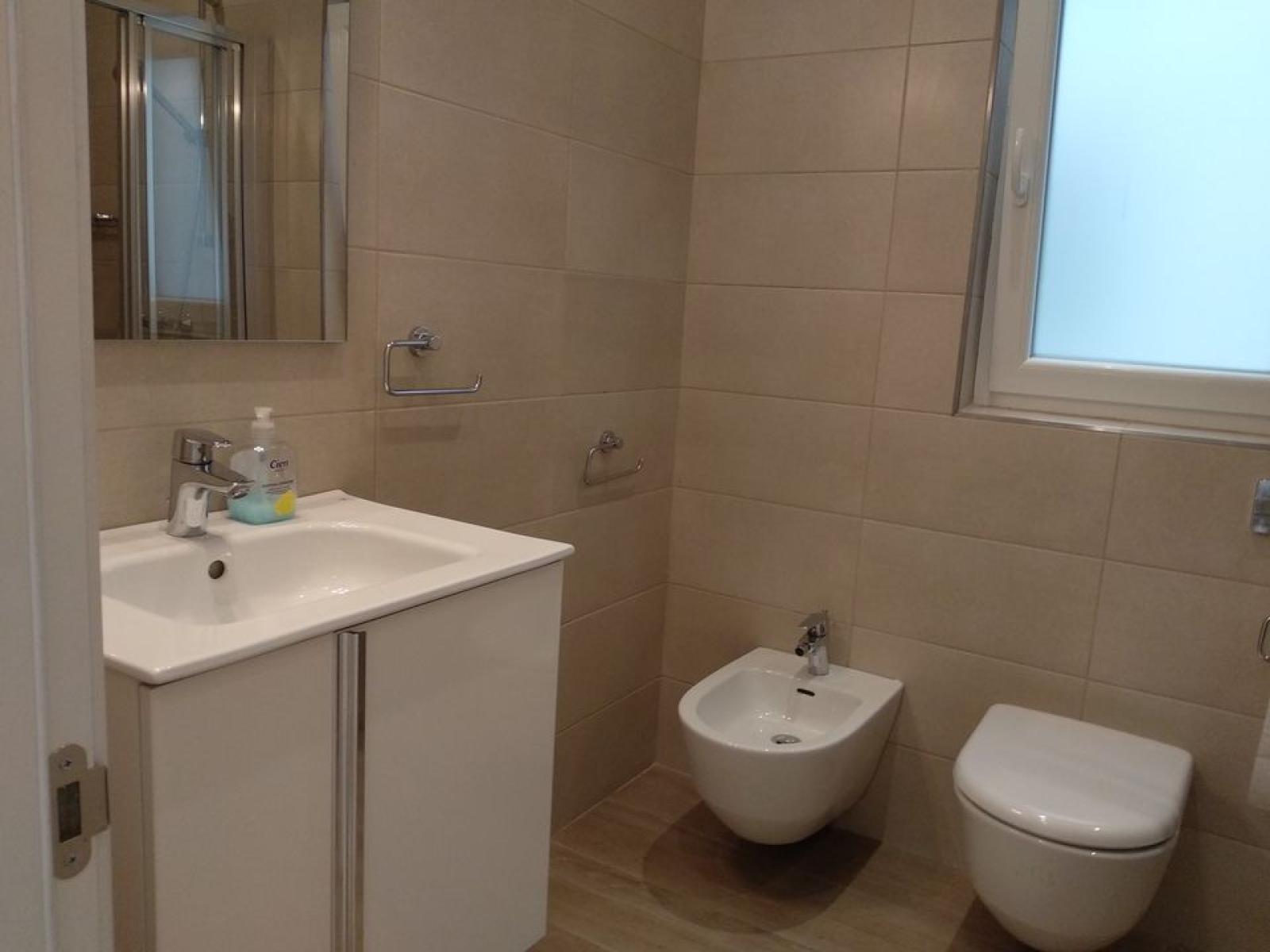 2-bedroom apartment to let in Msida