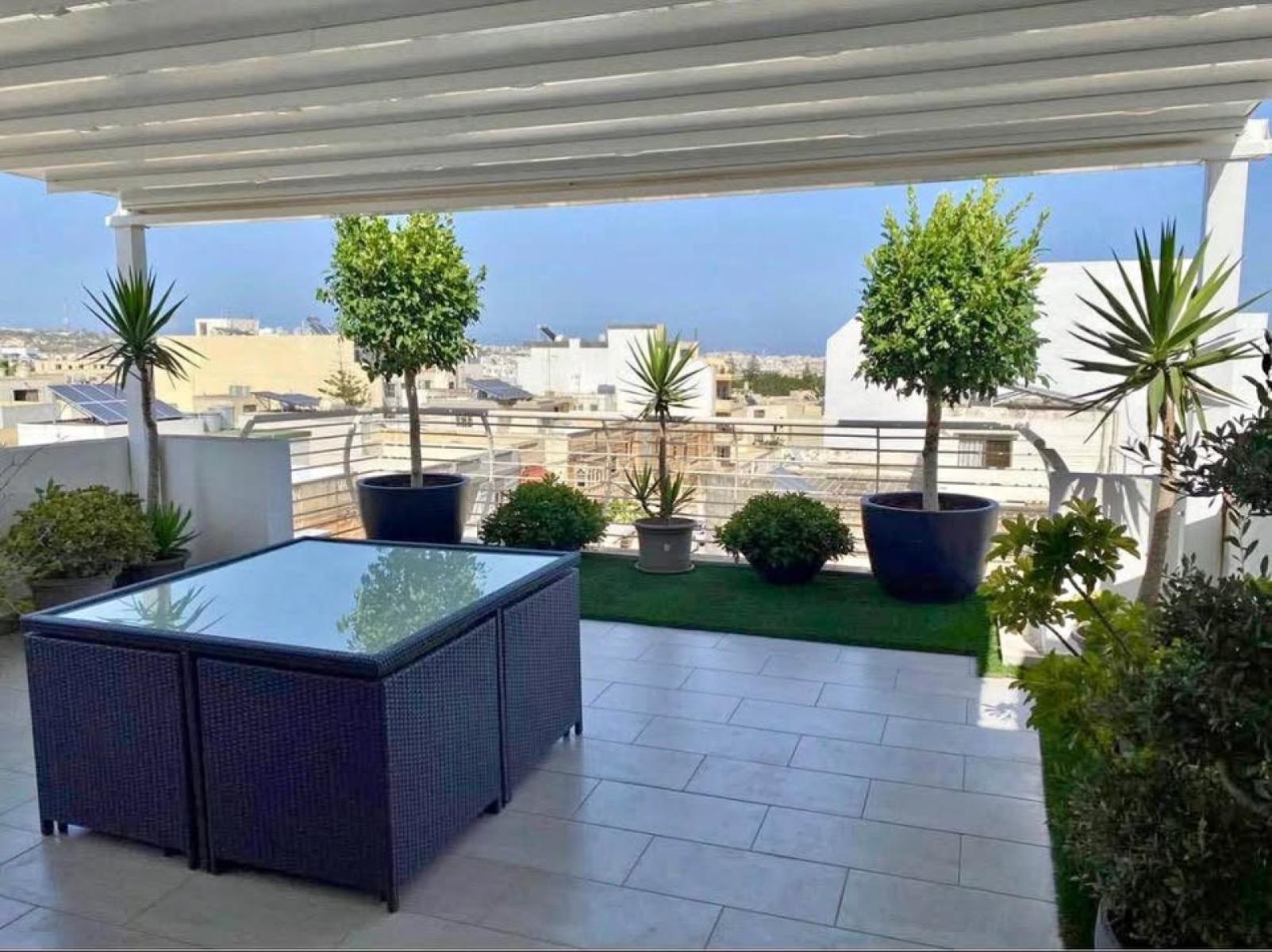 3-bedroom penthouse for sale in Attard