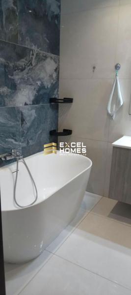 3-bedroom apartment to let in Pembroke