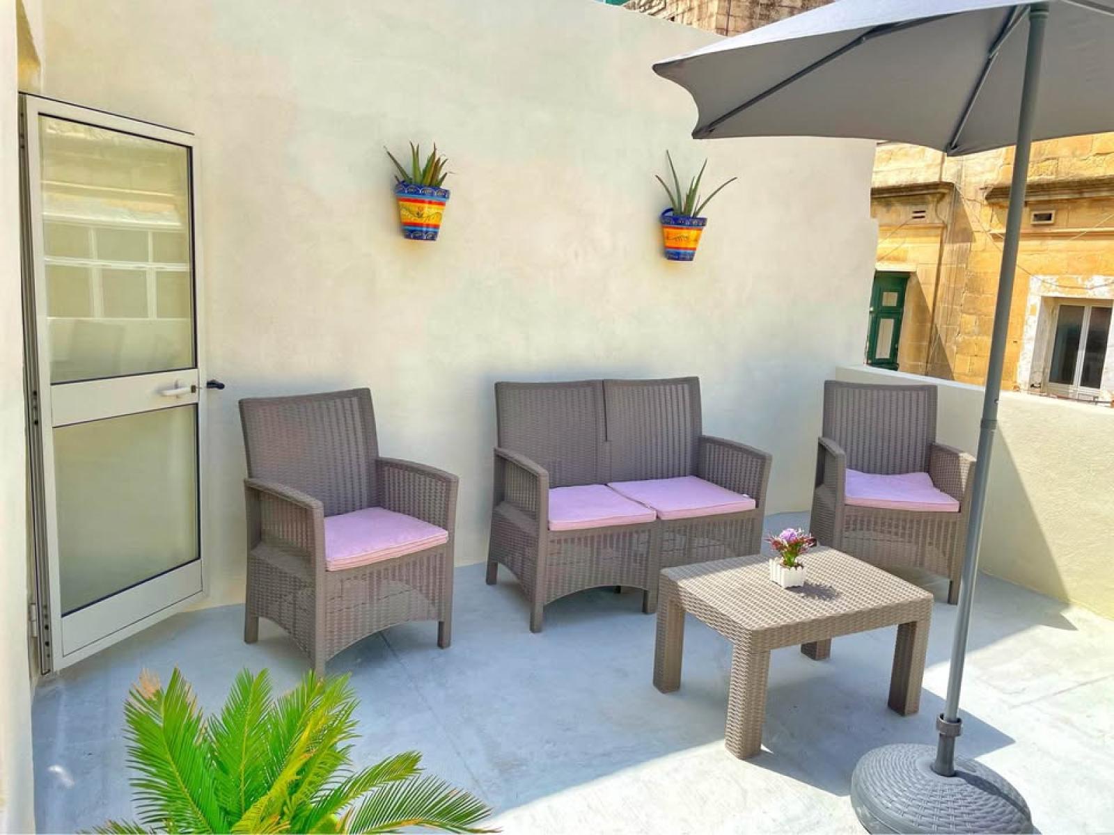 1-bedroom townhouse to let in Senglea