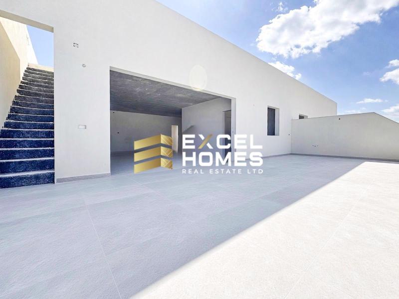 3-bedroom penthouse for sale in Attard