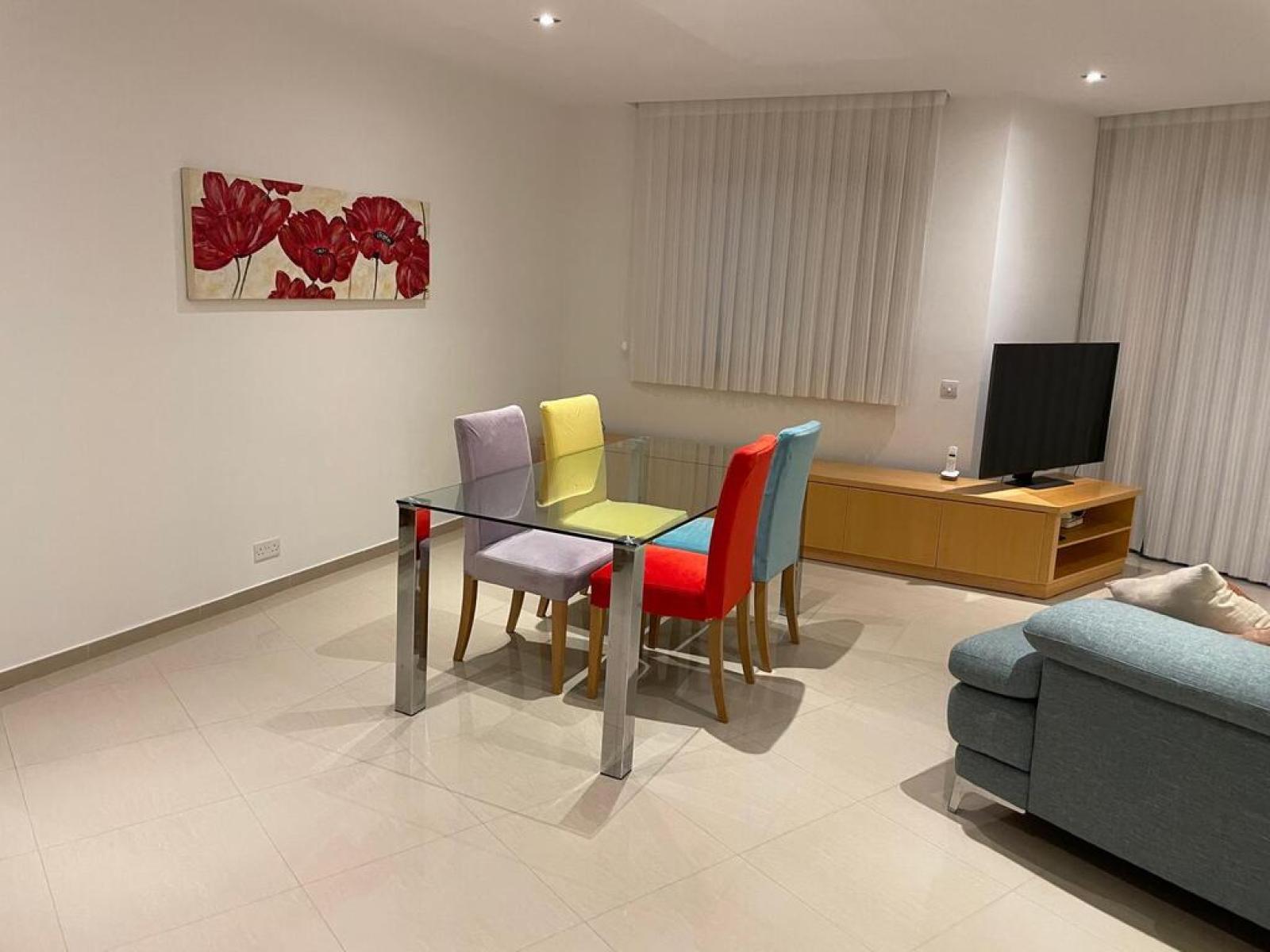 2-bedroom apartment to let in Swieqi