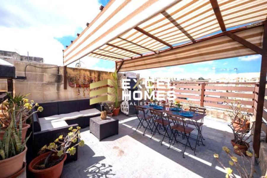 2-bedroom townhouse for sale in Cospicua