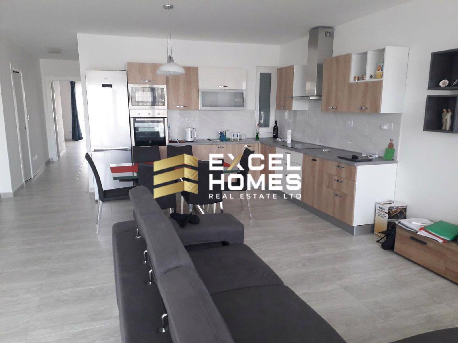 2-bedroom apartment to let in Pietà