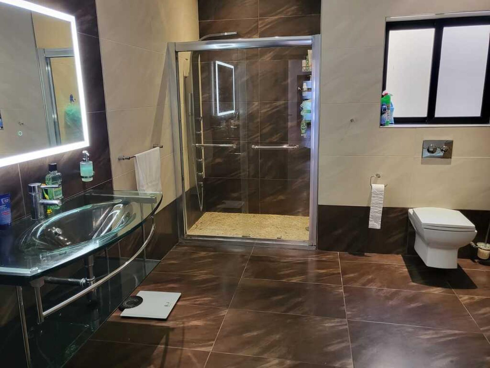3-bedroom penthouse to let in Msida