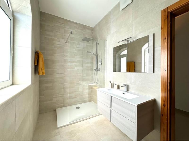 1-bedroom apartment to let in Sliema