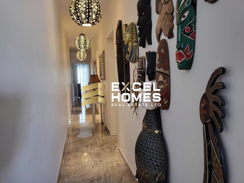3-bedroom apartment to let in Xemxija