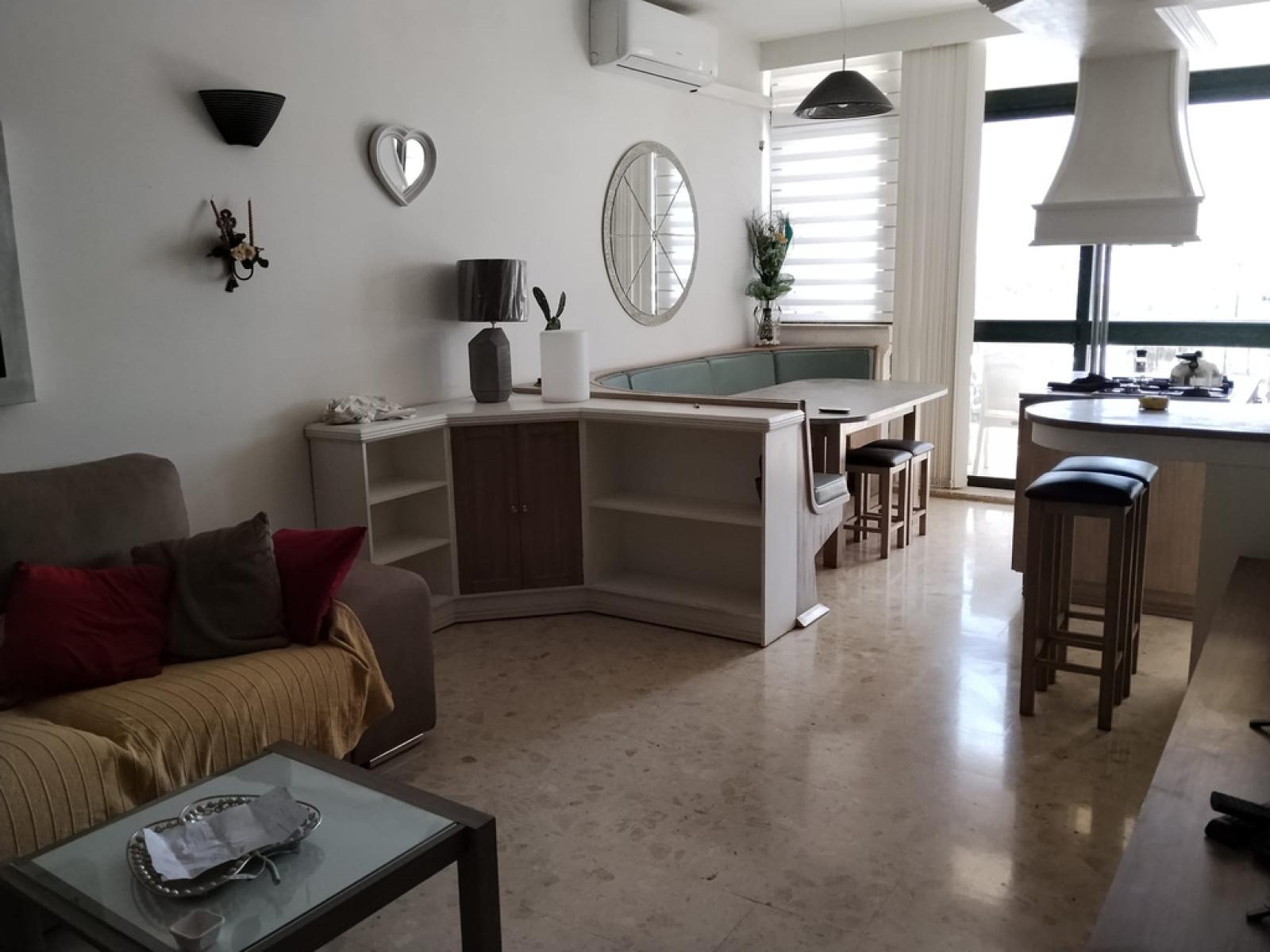 3-bedroom apartment to let in Marsaxlokk