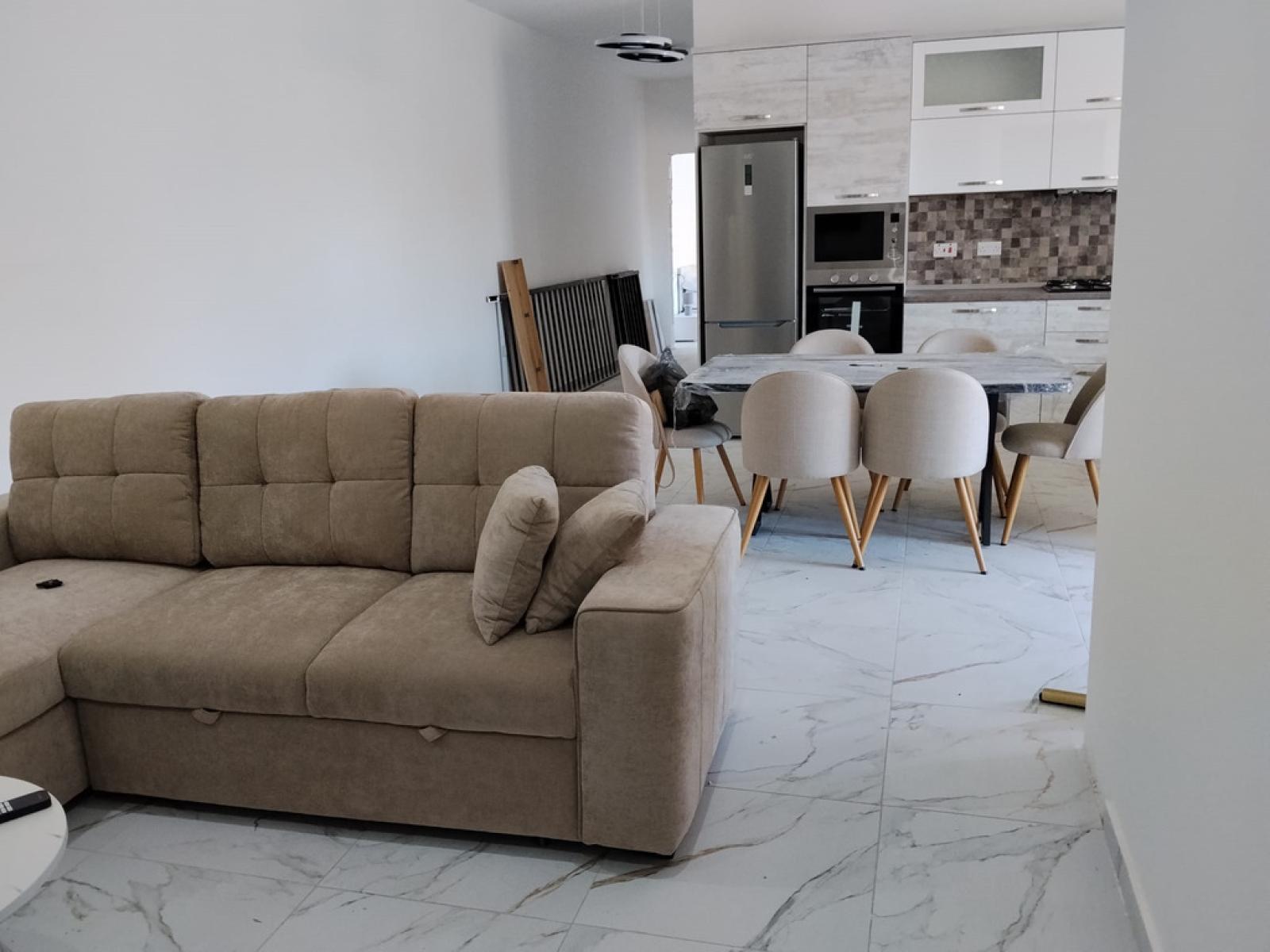 3-bedroom apartment to let in Marsaxlokk