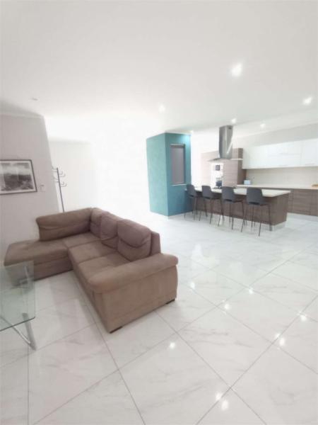 3-bedroom penthouse to let in Marsaskala