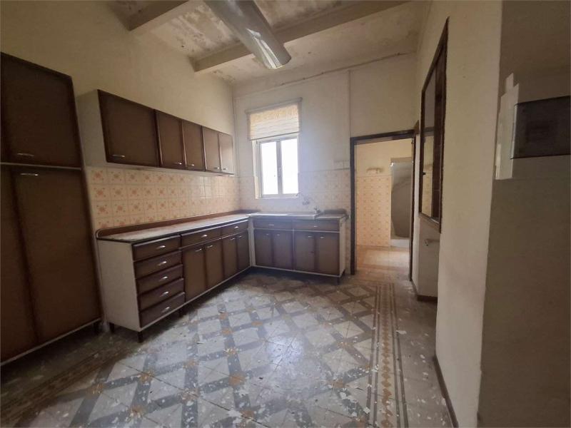 2-bedroom maisonette for sale in Ħamrun