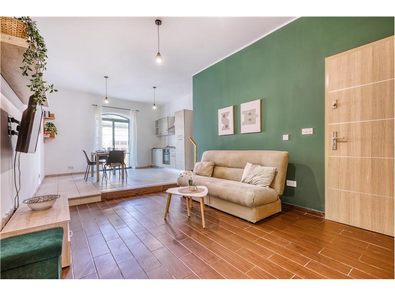 2-bedroom apartment to let in Santa Venera