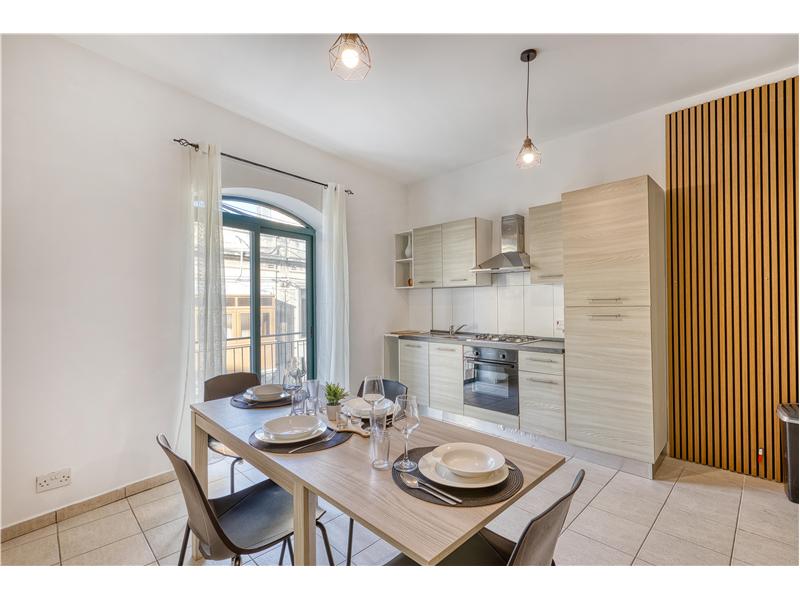 2-bedroom apartment to let in Santa Venera