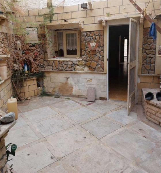 3-bedroom house of character for sale in Żurrieq