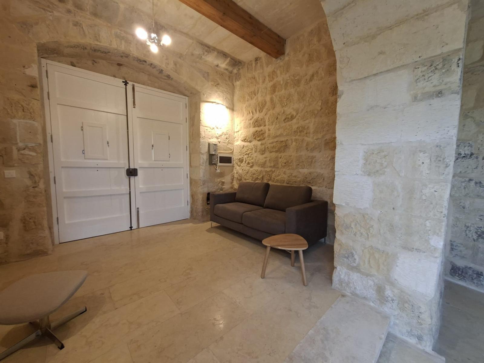 1-bedroom farmhouse to let in Qormi